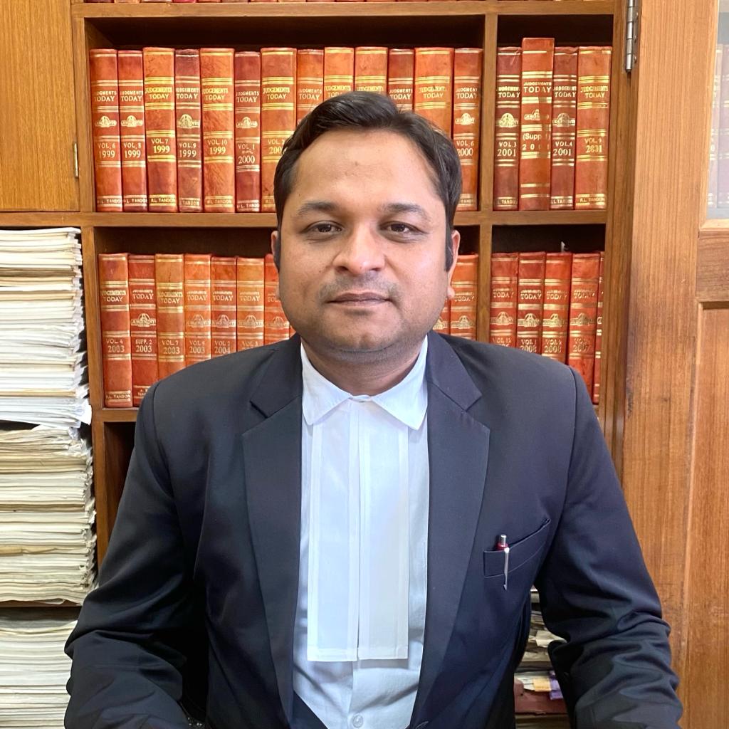 Anurag Jain - Commercial Litigation Lawyer